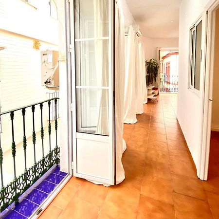 Comfortable Studio Old Town, Parking Optional Seville Exterior photo