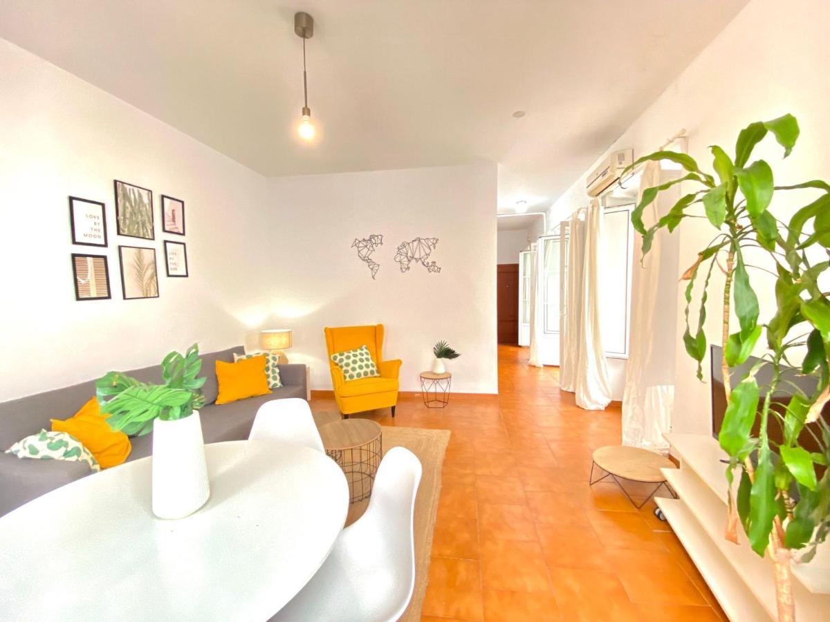 Comfortable Studio Old Town, Parking Optional Seville Exterior photo