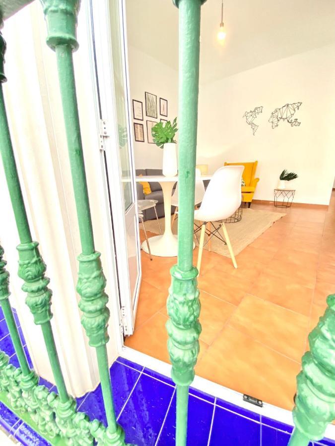 Comfortable Studio Old Town, Parking Optional Seville Exterior photo