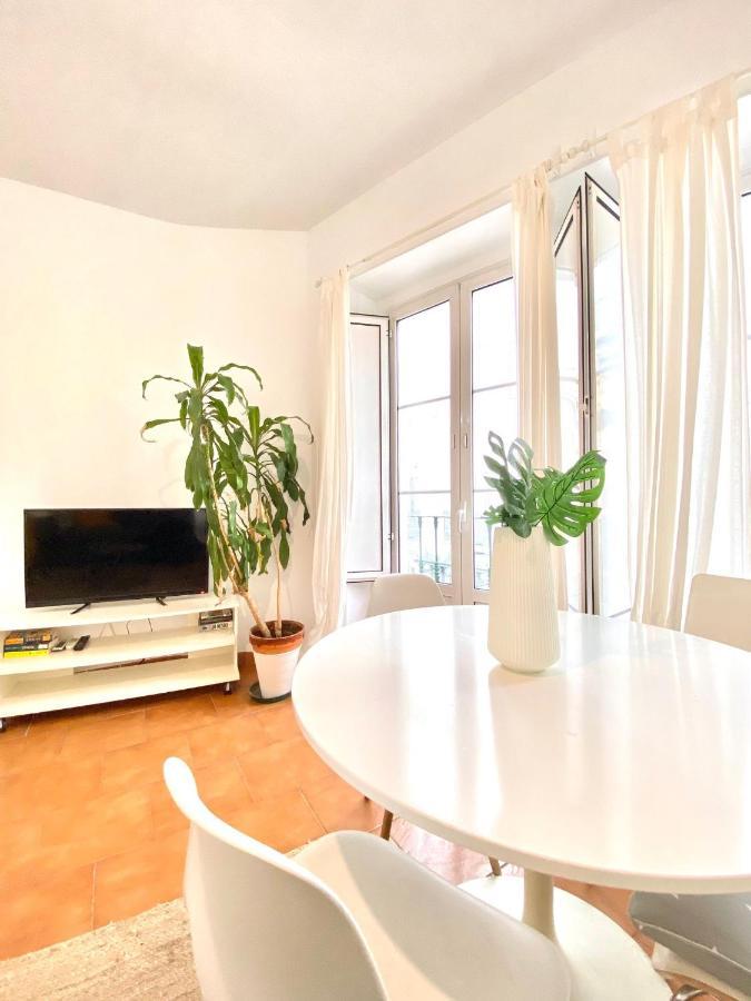 Comfortable Studio Old Town, Parking Optional Seville Exterior photo