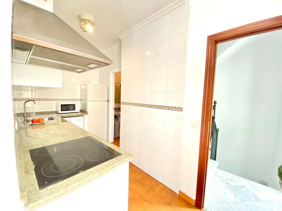 Comfortable Studio Old Town, Parking Optional Seville Exterior photo